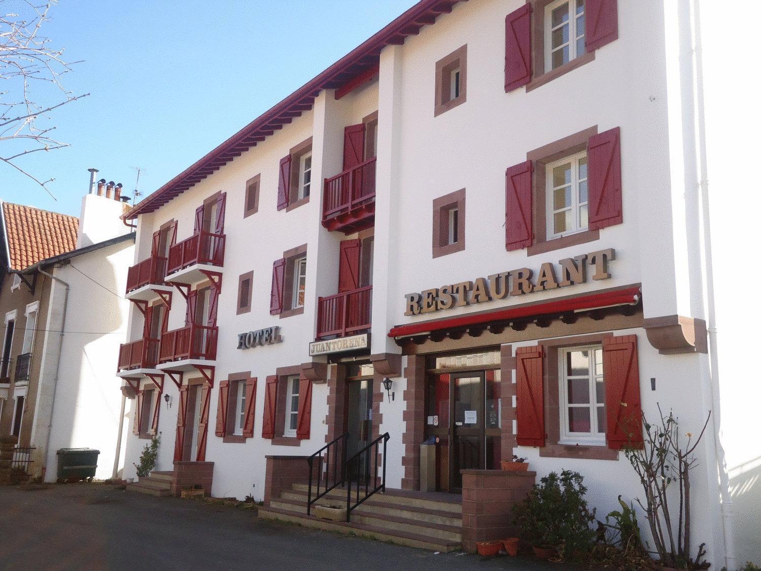 Hotel Juantorena Saint-Etienne-de-Baigorry Exterior foto